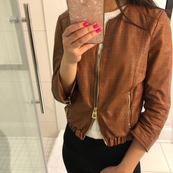 Leather jacket - Picture 3 of 4